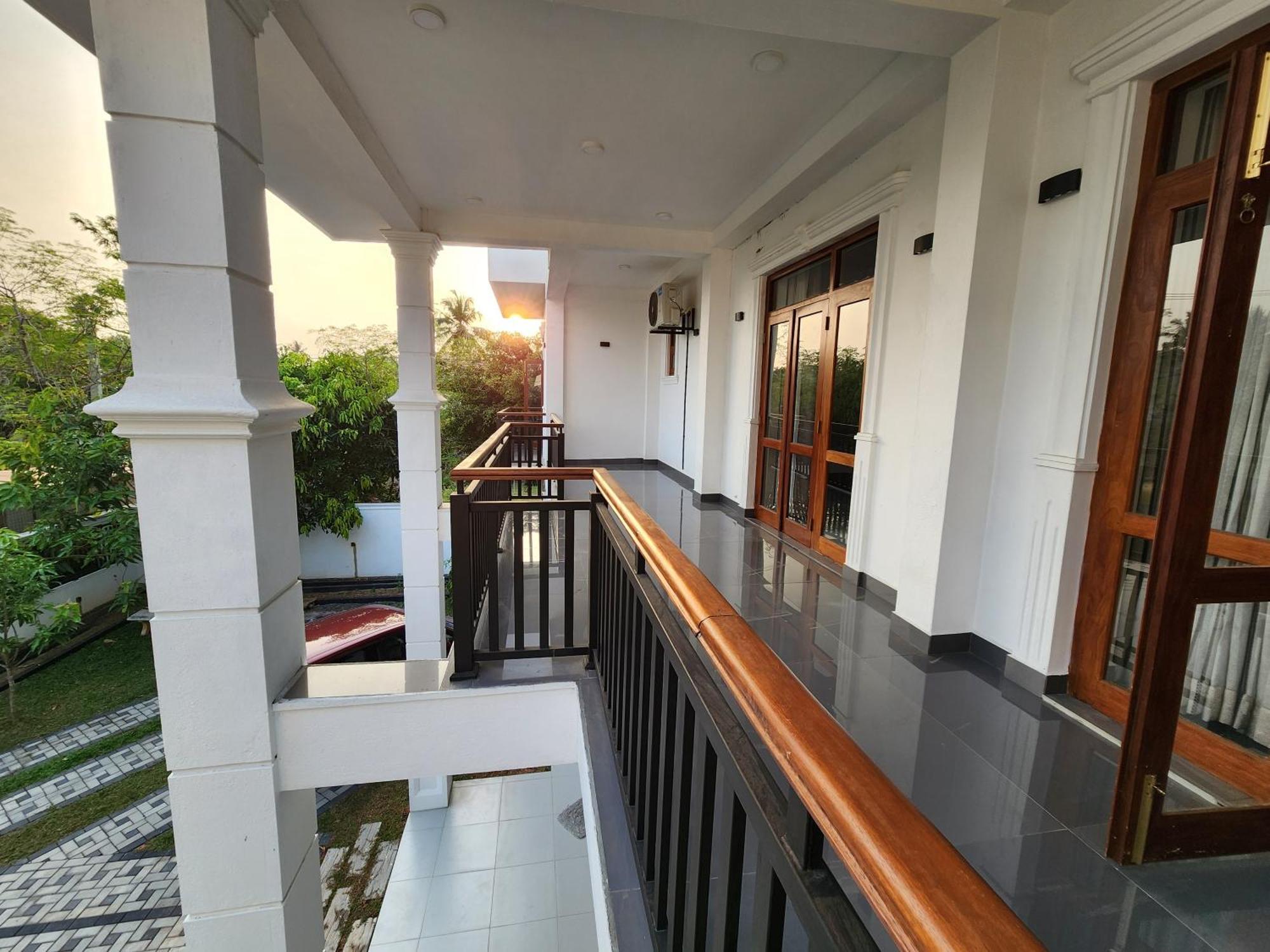 Regno Villa The Infinity By Netflix Panadura Luaran gambar